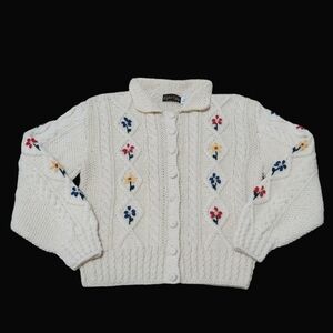 Vintage Oxford Shop Handknit Wool Floral Button Down Granny Core Cardigan